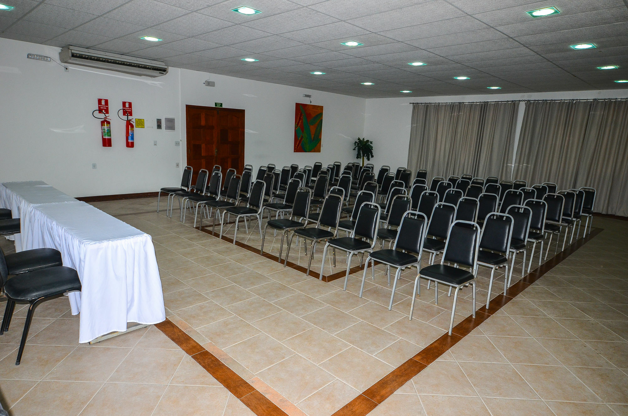 Hotel Balneario Cabo Frio Bagian luar foto