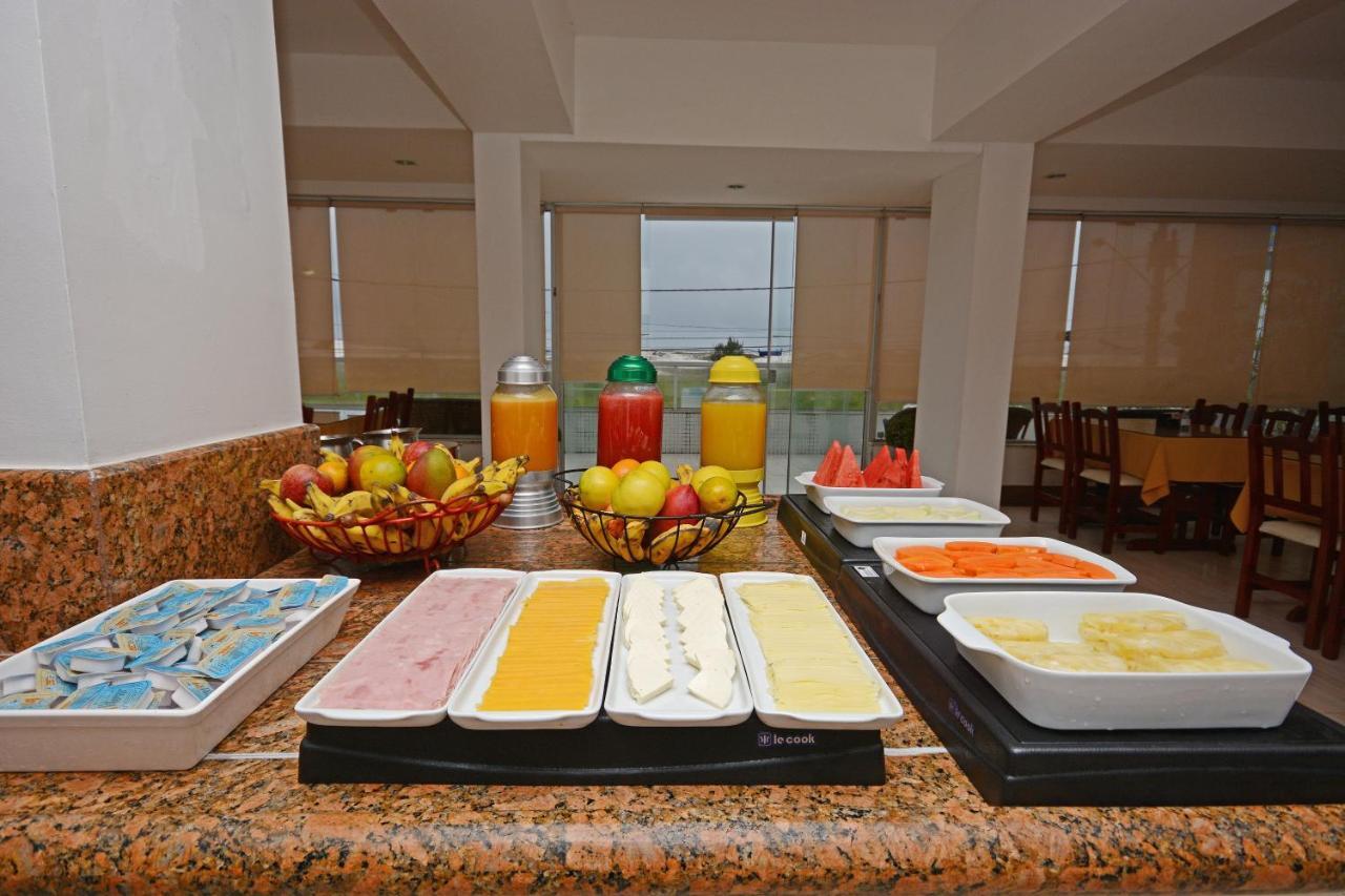 Hotel Balneario Cabo Frio Bagian luar foto